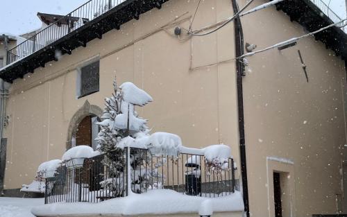Assergi Apartment | Pet-Friendly Getaway at PIAZZETTA DEL FORNO Apartments
