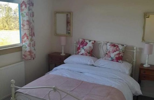 Newton Stewart House | Pet-Friendly Pibble Cottage: Guest Rated 9.8/10 for Families