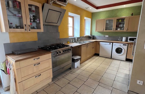 Lerne House | Eco Tertuf Cottage: An Enchanting Stay in Touraine Village