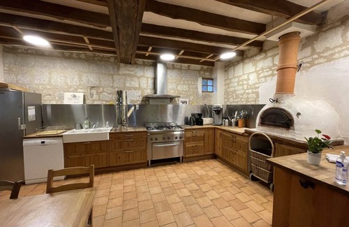 Lerne House | Pet-Friendly Ecogîte with Pool Near Pic Epeiche