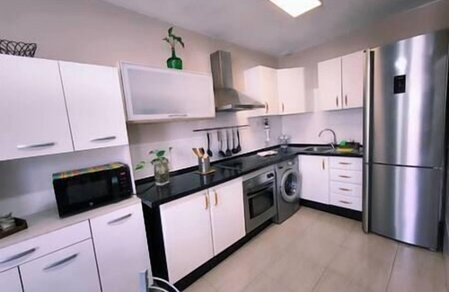 Arico Apartment | Inviting Picacho Sunset Apartment with Spa & Family Amenities