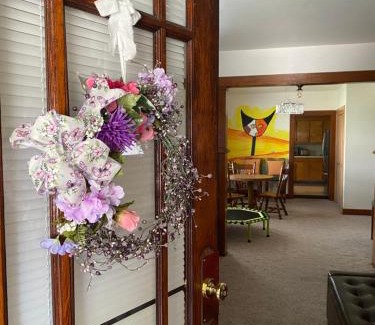 Van Wert House | Experience Comfort at Picasso's Condo with Hot Tub & Breakfast