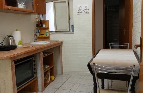 Comiso Apartment | Cozy Piccola Azzurra Retrò: Pet-Friendly Getaway