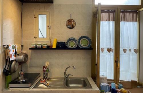 Naples City Centre Apartment | Pet-Friendly Retreat at Piccola Domus with Breakfast Included