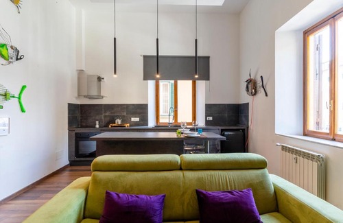 Venezia Nuova Apartment | Canal View Flat in Piccola Venezia - Family Friendly Stay