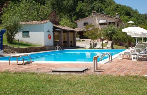 Valfabbrica House | Idyllic Piccoli Sogni: 4-Star Oceanfront Retreat