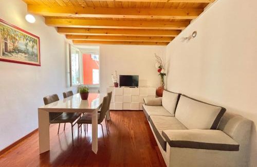 Salo Apartment | Piccolo Duomo