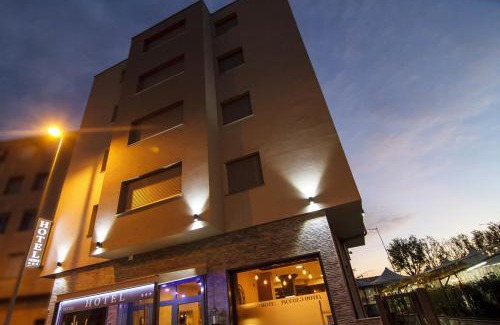 Grugliasco Hotel | Pet-Friendly Piccolo Hotel Allamano with Great Amenities