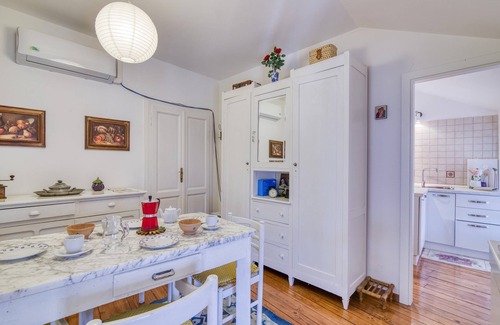 Vedasco Apartment | Discover Piccolo Mondo Antico with Breathtaking Views