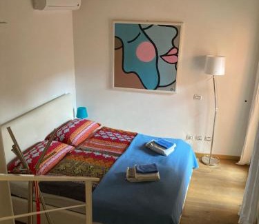 San Felice del Benaco Apartment | Explore Piccolo Palazzo: 4-Star Stay with Top Reviews