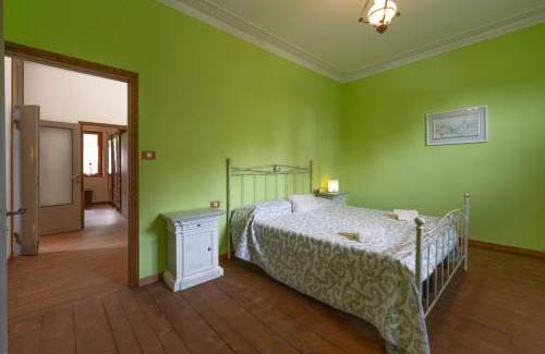 Capolona Villa | Whimsical Piccolo Ulivo Ranch Villa with Scenic Pool Access