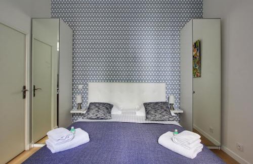 Pigalle Apartment | Cozy Studio in Montmartre - Ideal for Families & Rated 8.3