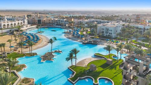 Port Ghalib Resort | Exceptional Pickalbatros Sands Port Ghalib: Oceanfront Paradise