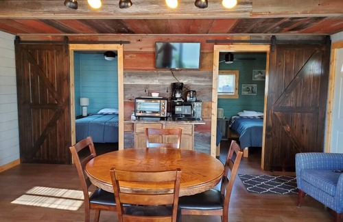 Fremont Cabin | Idyllic Pickerel Cabin - Waterfront Retreat on Fremont River