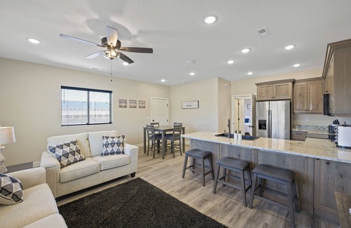 Kanab House | Pickleball Paradise in Kanab with Family-Friendly Amenities