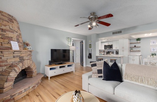North Mountain Condo | Experience Pickleball, Pools & Ocean Views at Our Hotel