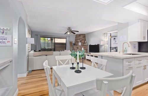 North Mountain Condo | Experience Pickleball, Pools & Ocean Views at Our Hotel