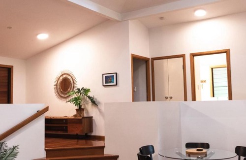 Picnic Bay House | Picnic House: Tropical Getaway with Pool & Pet-Friendly Stay