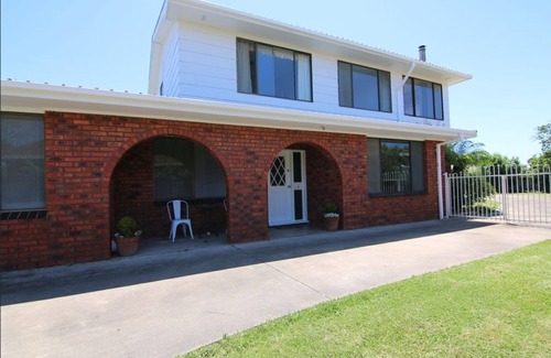 Bairnsdale House | Ideal Picnic Point House Near East Gippsland Attractions