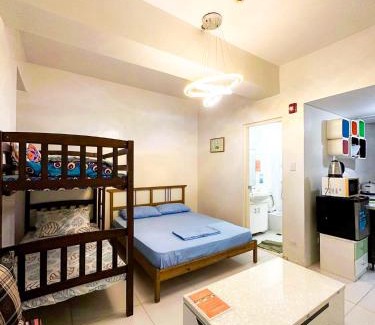 Nasugbu Apartment | Cozy Corner Studio at Pico de Loro Cove with Ocean Views
