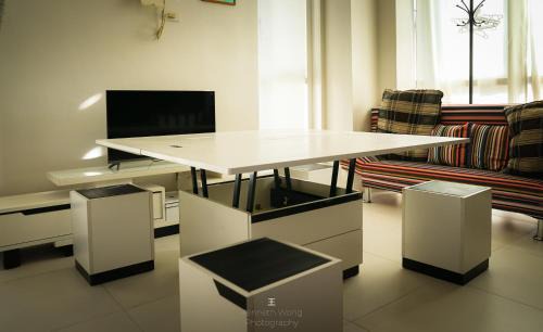Nasugbu Apartment | Cozy Corner Studio at Pico de Loro Cove with Ocean Views
