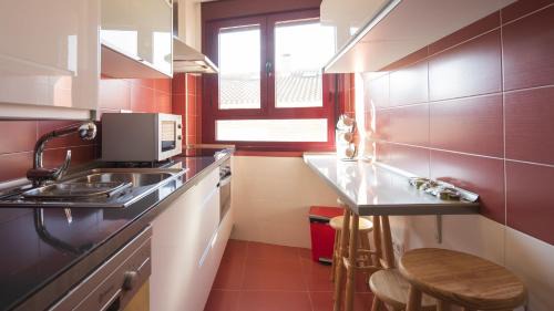 Province of Toledo Apartment | Family-Friendly Pico Limón: Rated 8.8/10 by Guests