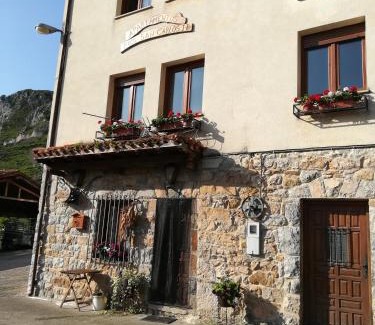 Cillorigo de Liebana Apartment | Top-Rated Family-Friendly Stay at Pico San Carlos ll