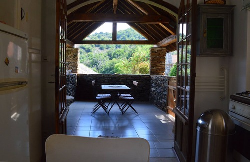Saint-Martin-de-Lansuscle House | Unforgettable Family Retreat with Private Pool & Spa