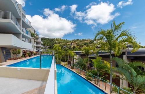 Airlie Beach Villa | Picture Perfect Escape at Azure with Pool & Family Fun