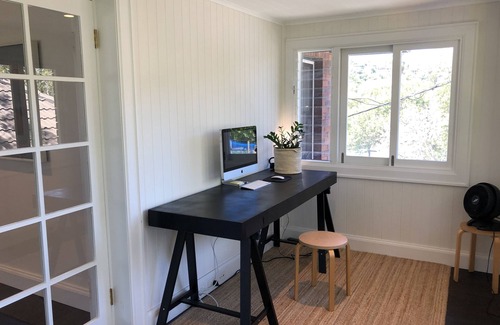 Vaucluse Apartment | Oceanfront Apartment in Parsley Bay with Breakfast Included