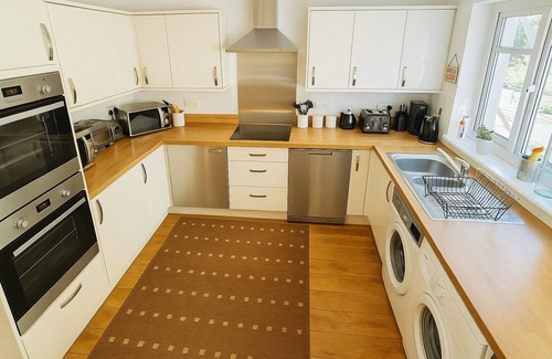 Symonds Yat Cottage | Cozy Cottage in Symonds Yat - Pet-Friendly & Rated 9.8/10
