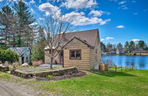 Hinsdale House | Scenic Cottage Retreat with Oceanfront Views on Ashmere Lake