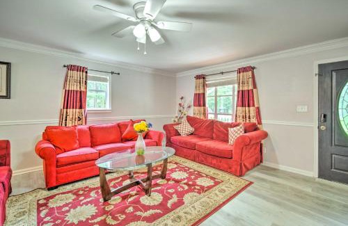 Kennesaw House | Inviting Kennesaw Home with Private Backyard Retreat