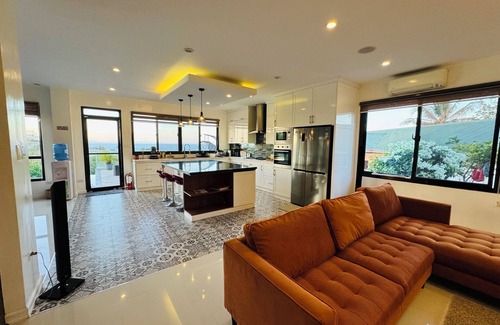 Puerto Galera Villa | Idyllic Villa with Breathtaking Oceanfront Views