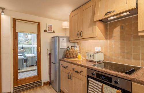 Ampleforth Cottage | Idyllic Stone Cottage in North Yorkshire - Pet Friendly Retreat