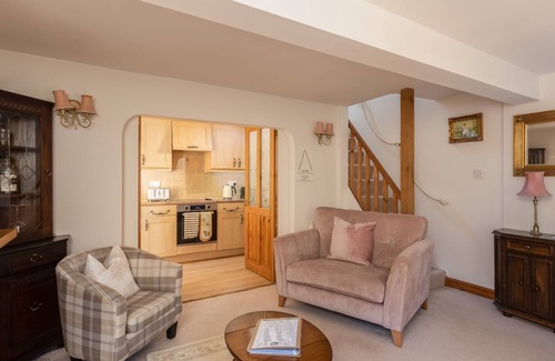 Ampleforth Cottage | Idyllic Stone Cottage in North Yorkshire - Pet Friendly Retreat