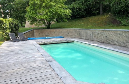 Wavre Villa | Scenic Villa with Private Pool and Breakfast Included