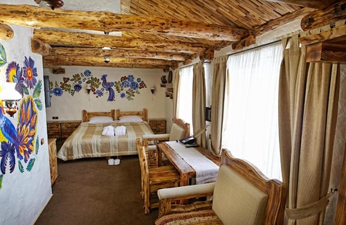 Rivne Hotel | Pidkova: A 4-Star Gem with Pool and Pet-Friendly Perks