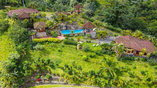 El Fosforo House | Serene Pie in the Sky: Lake & Volcano Views Await You