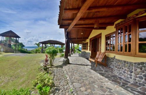 El Fosforo House | Serene Pie in the Sky: Lake & Volcano Views Await You