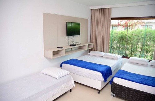 Novo Gravata Condo | Experience Tranquility at Gravata with Hydro and Sauna