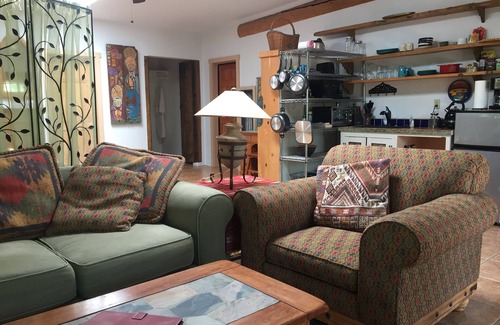 Santa Fe House | Discover Pied a Terre in a Secure Private Oasis