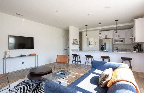 Batesville Apartment | Pet-Friendly Piedmont Place Suite 303 - Guest Rated 9.8
