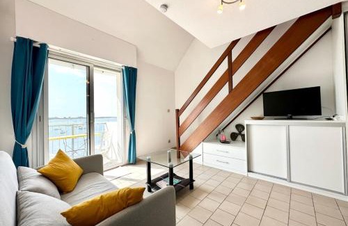 Port-Louis Apartment | Cozy Beachfront Escape with 180° Ocean Views