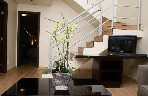 Belo Horizonte Hotel | Discover Piemonte Hotel: 4-Star Comfort with Hot Tub & Breakfast