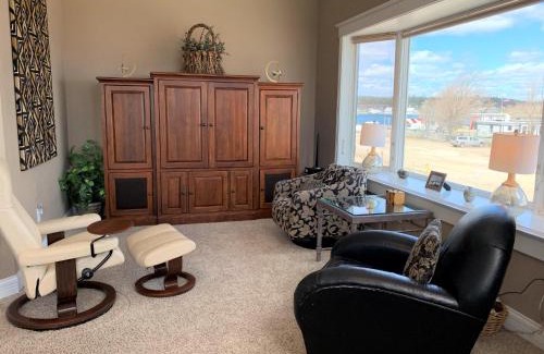 St Ignace Apartment | Discover Pier Harbor #2: Family-Friendly & 4-Star Rated