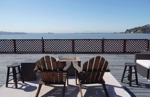 Vallejo House | Relax at Pier on the Bay - Family-Friendly Getaway