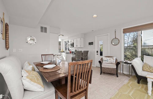 Shady Side House | Relaxation Awaits at the Chesapeake Bay with Ocean Views!
