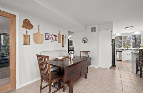 Shady Side House | Relaxation Awaits at the Chesapeake Bay with Ocean Views!
