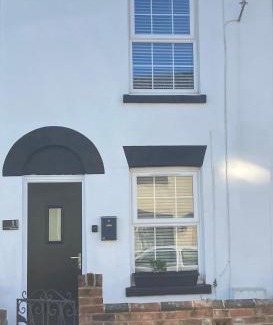 Gorleston-on-Sea House | Family-Friendly Pier Road Holiday Home - Pet Welcome!